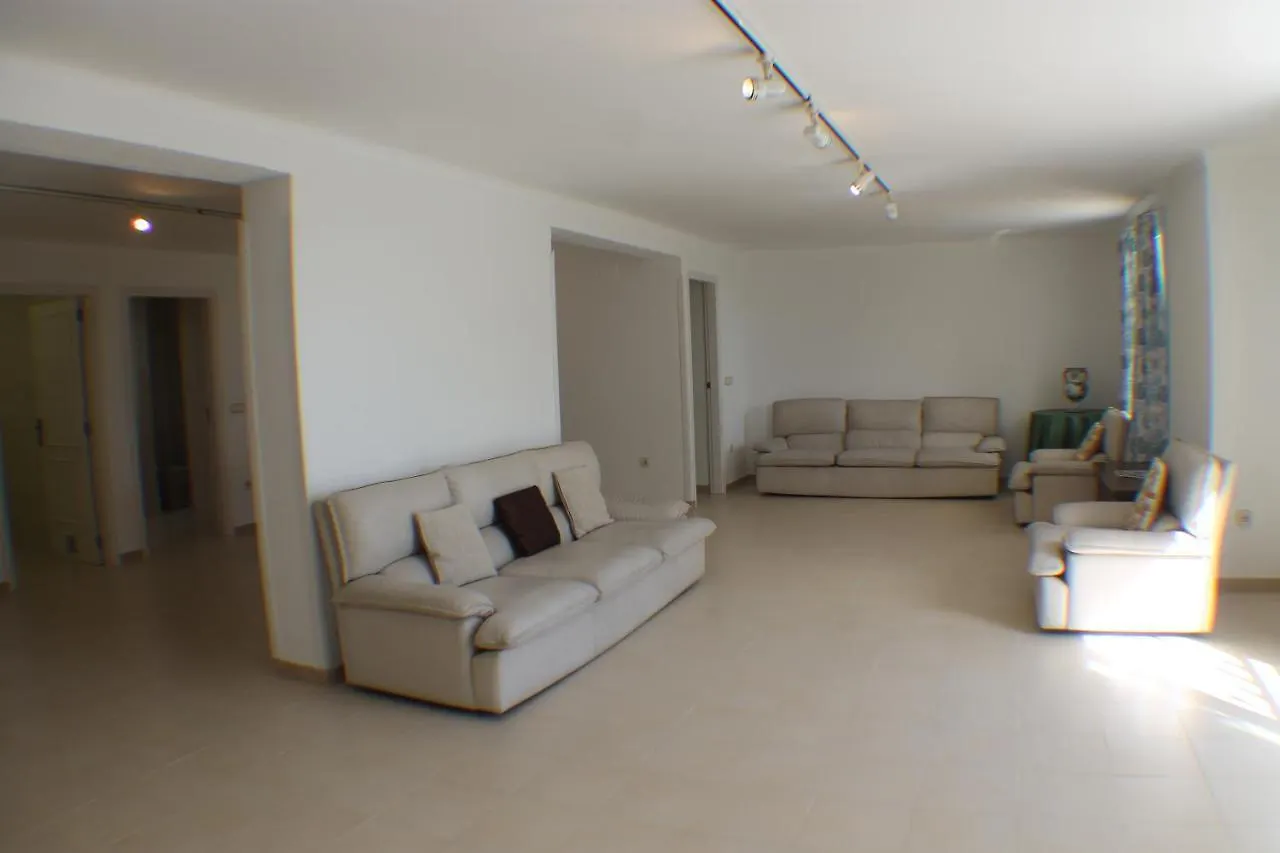 Agi Villa Cibeles Roses