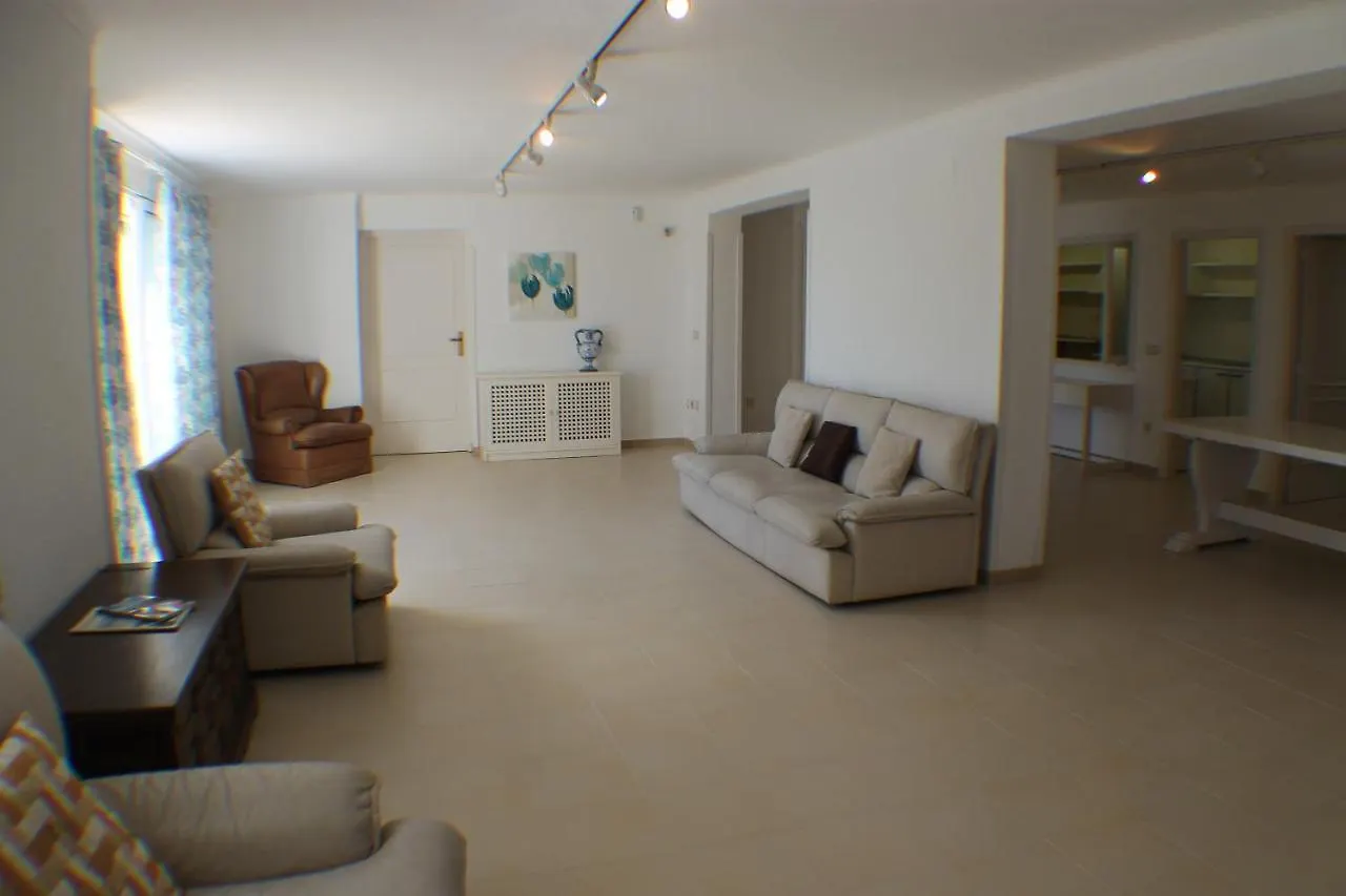 Agi Villa Cibeles Roses Spain