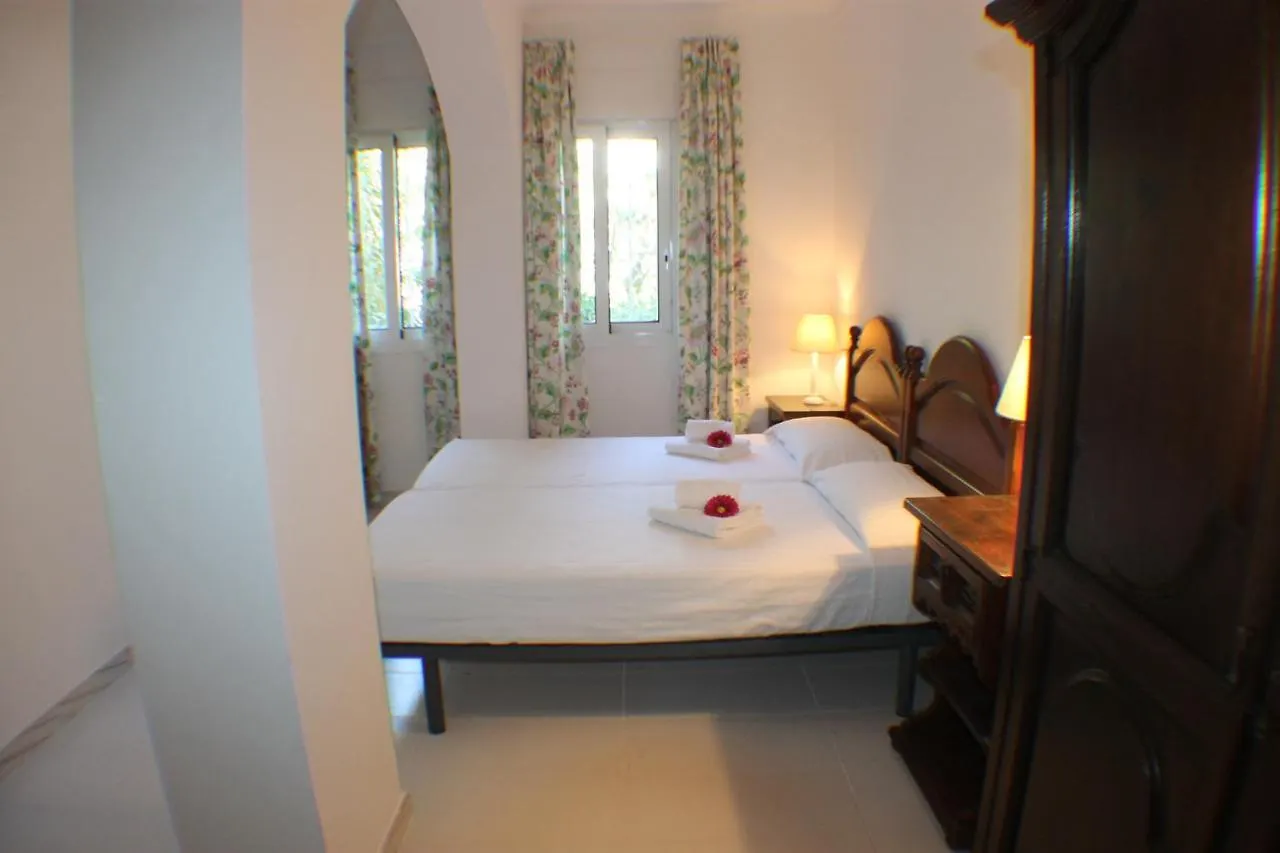 Agi Villa Cibeles Roses Spain