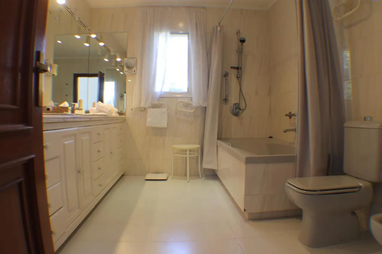 Agi Villa Cibeles Roses