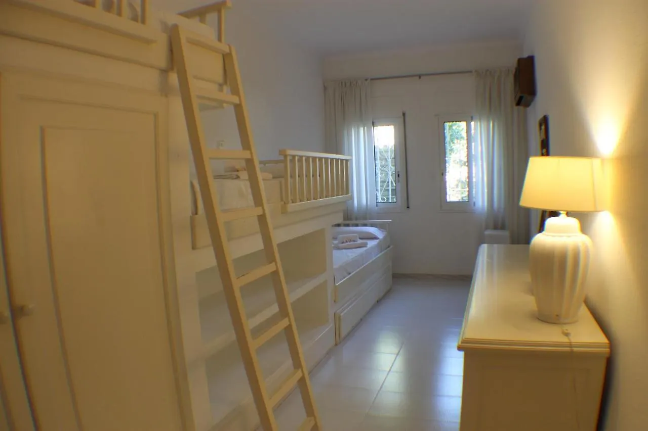 Agi Villa Cibeles Roses