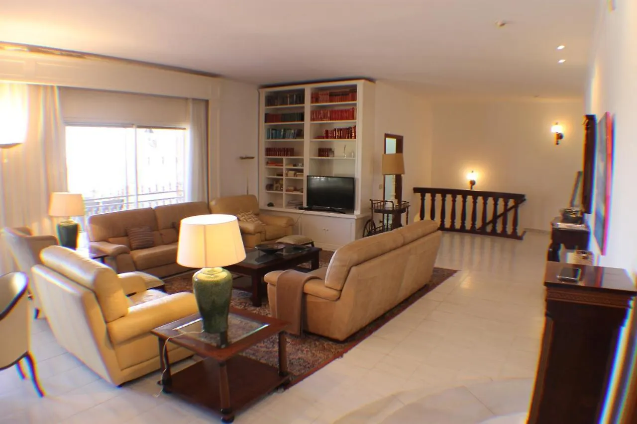 Agi Villa Cibeles Roses Spain