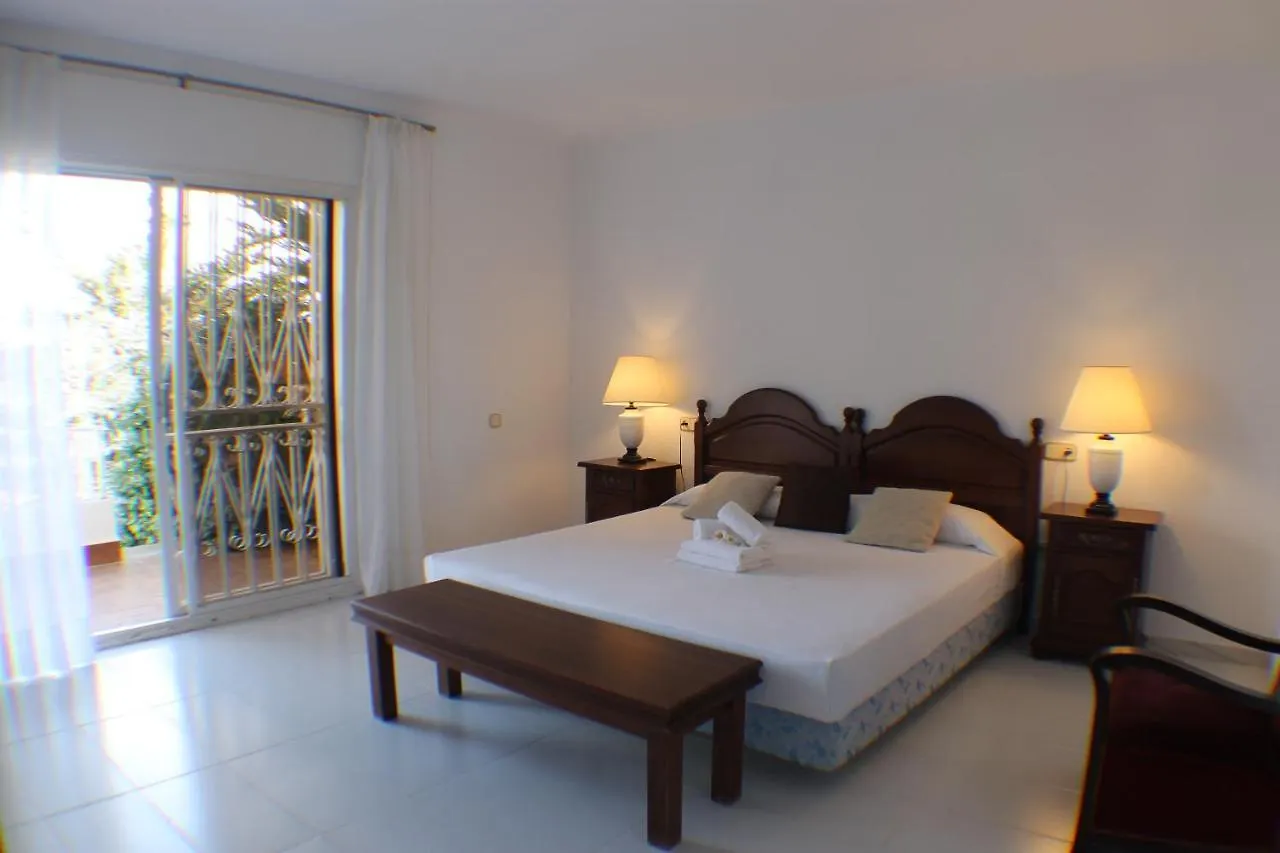 Agi Villa Cibeles Roses Spain