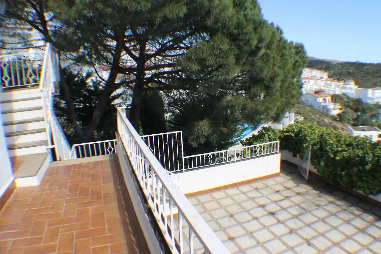 Agi Villa Cibeles Roses