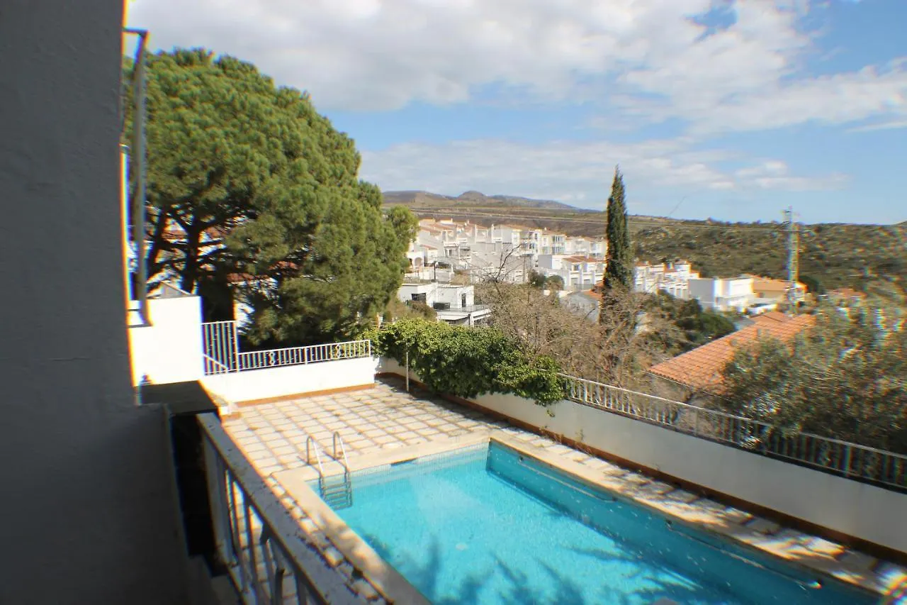 Agi Villa Cibeles Roses